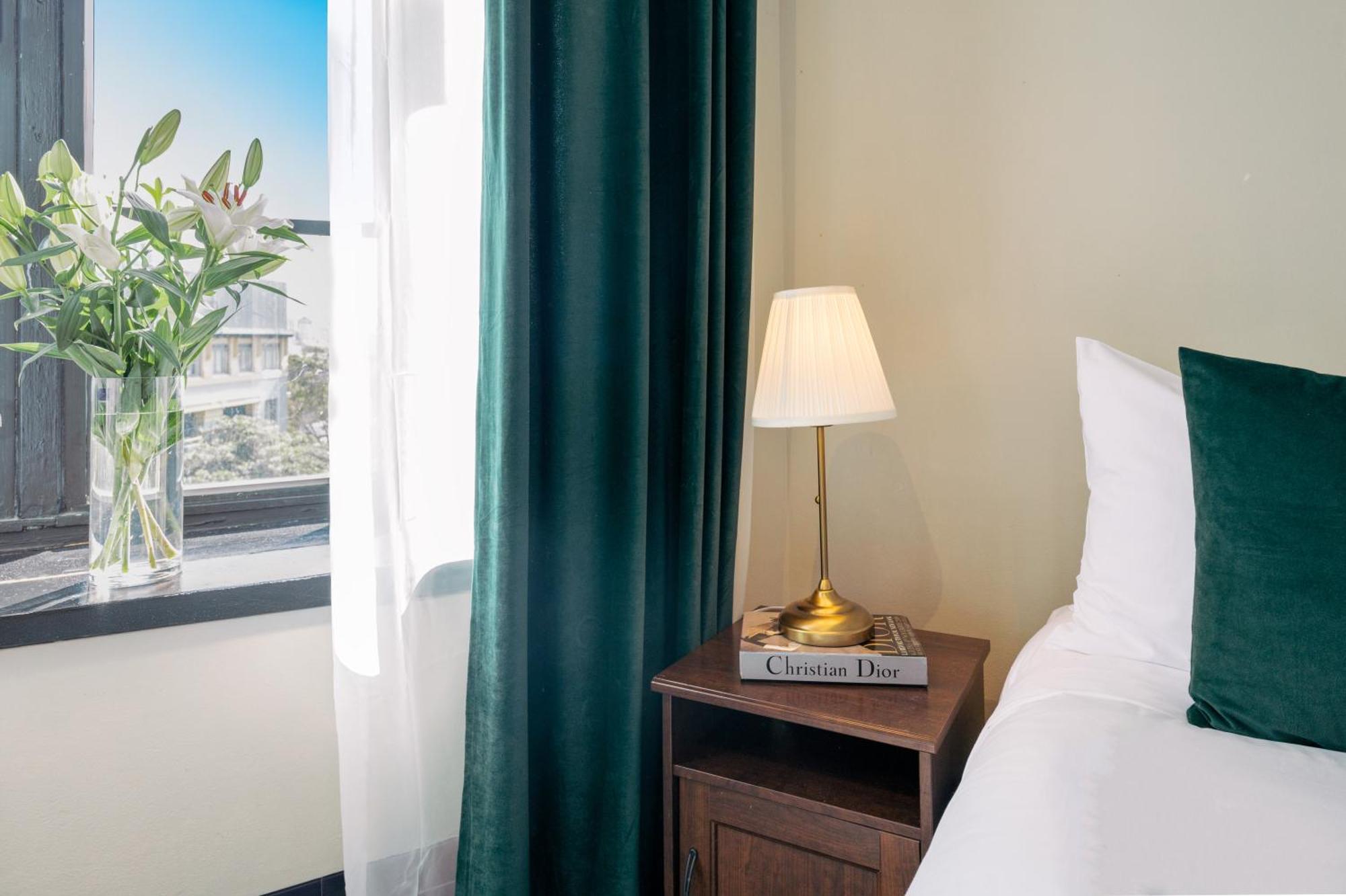 Hotel Budget